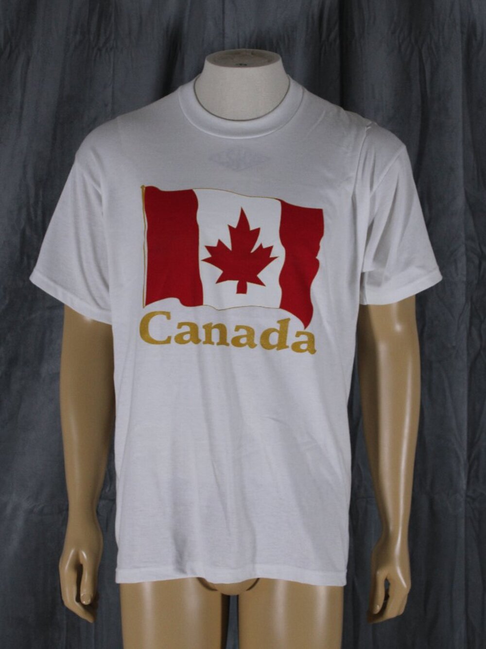 Vintage Graphic T-shirt Canadian Flag - Men's Large